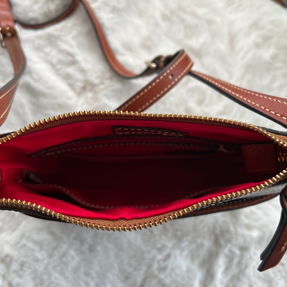 NWOT Dooney & Burke Lizard Embossed Letter Carrier Crossbody Chestnut - Picture 13 of 15